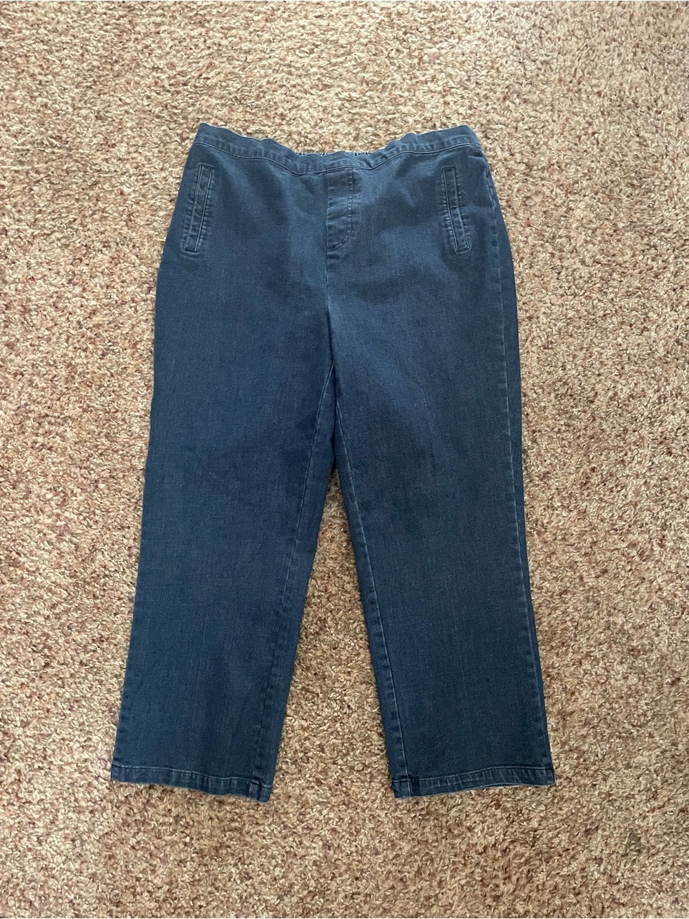 Jean Capri Pants sz 10 by Isaac Mizrahi Live! QVC